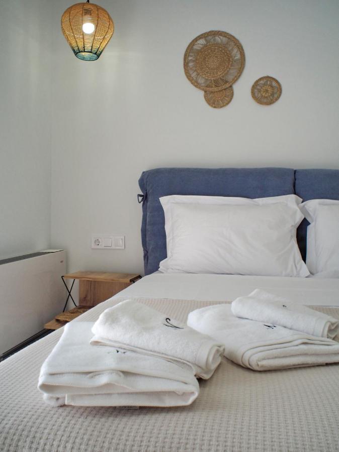 Nostos Luxury Villas With Private Pool In 나프팍토스 외부 사진