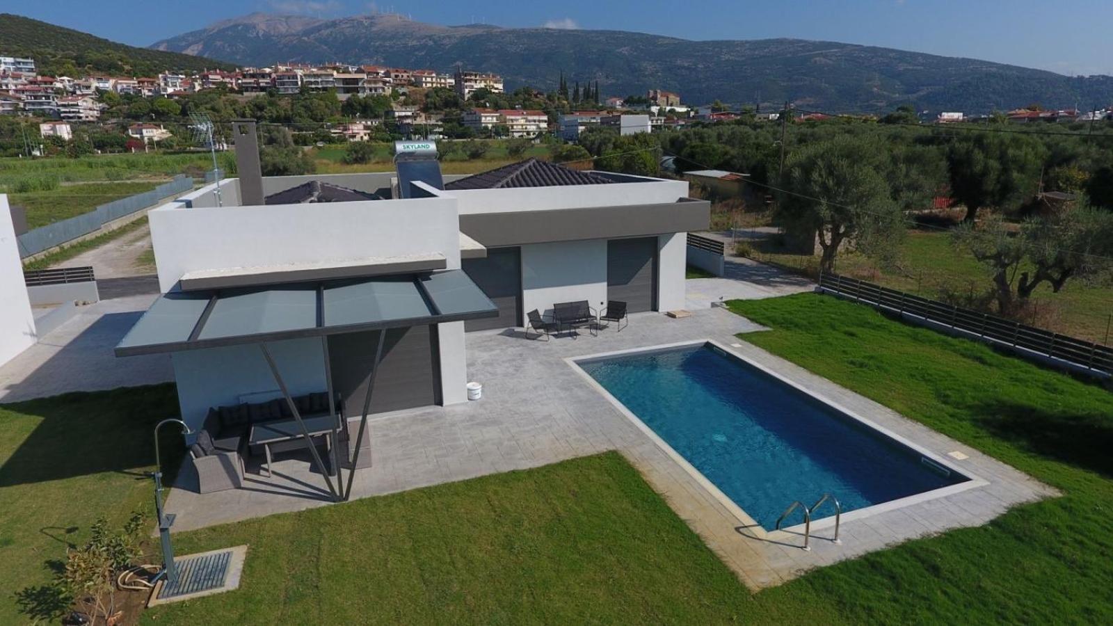Nostos Luxury Villas With Private Pool In 나프팍토스 외부 사진